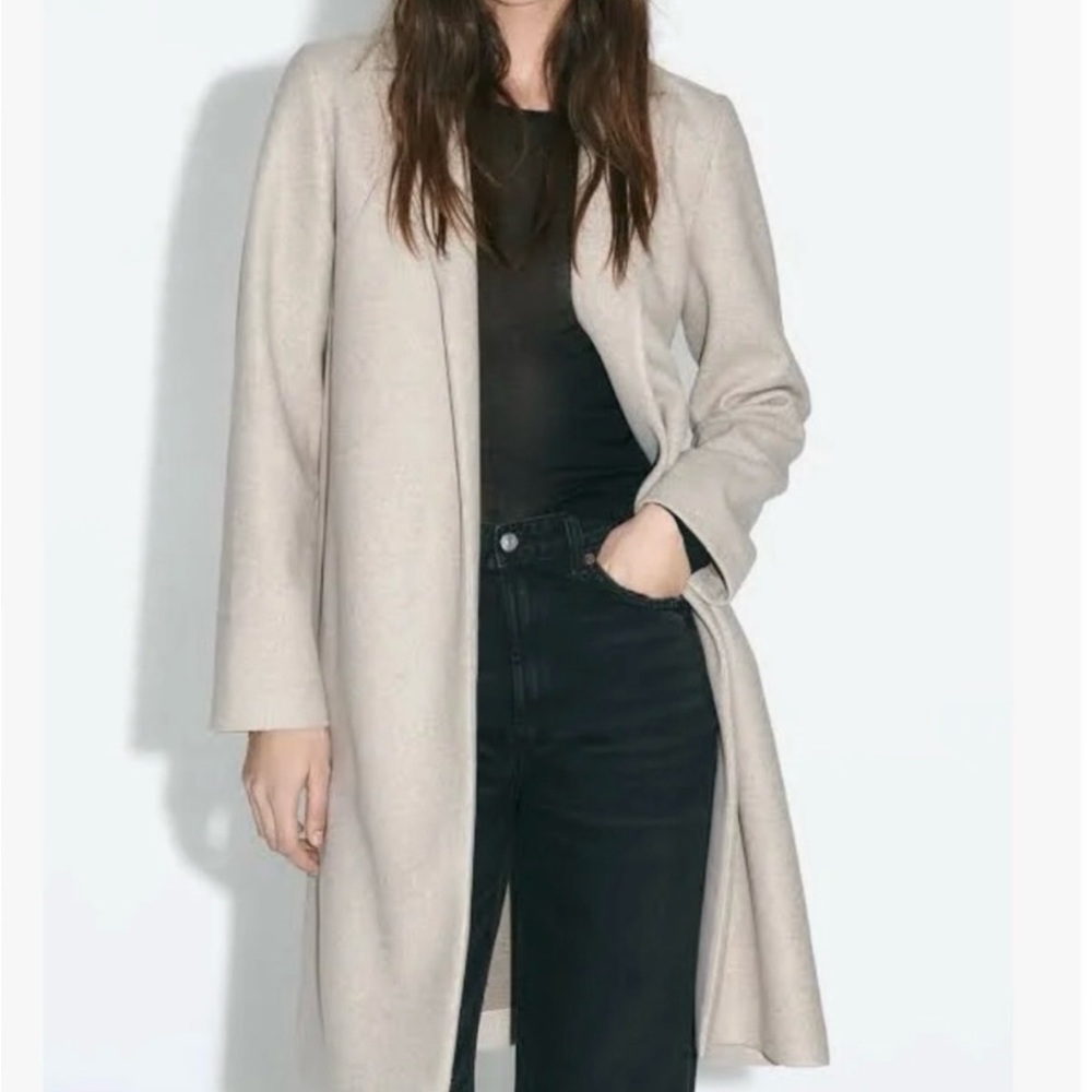 NWOT ZARA Classic Felt Textured Mid Length Tan Coat. Brushed sand